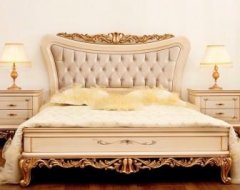 Класичні меблі для спальні